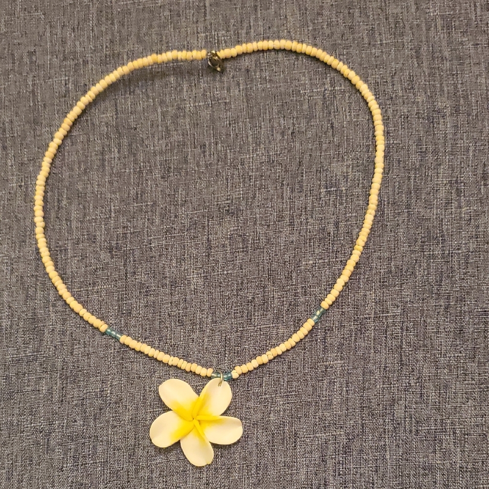 Yellow Floral Beaded Necklace